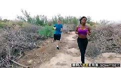 Brazzers - b boobs obtidos - (daya knight danny d) - melhor jog de todos os tempos - visualização do trailer