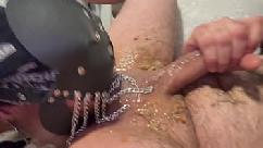 Jogo de corrida degradante puta negra foda na cara vômito e lambida no cu