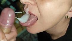 Boquete gozada na boca e gozada facial amadora madura milf