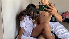 Latina sexy me faz um boquete excelente