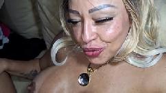 Dei meu cu gostoso pro meu primo na varanda de casa