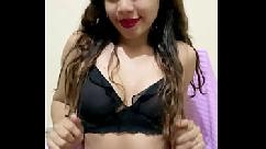 Jovem amadora tímida se fode